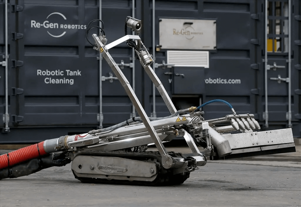 Featured Image for Optimise your tank cleaning operations with Re-Gen Robotics